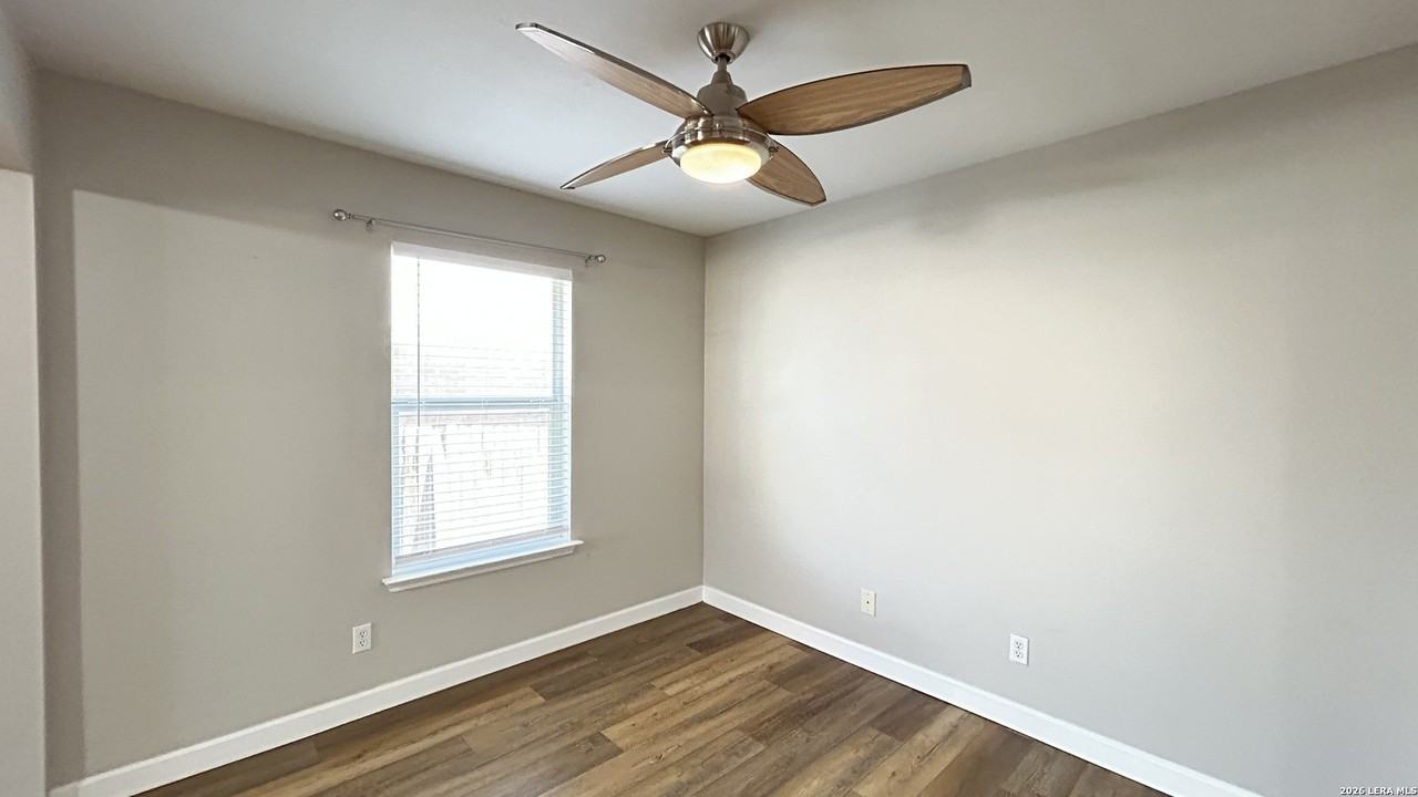 10730 Shaencrossing - Photo 7 of 30