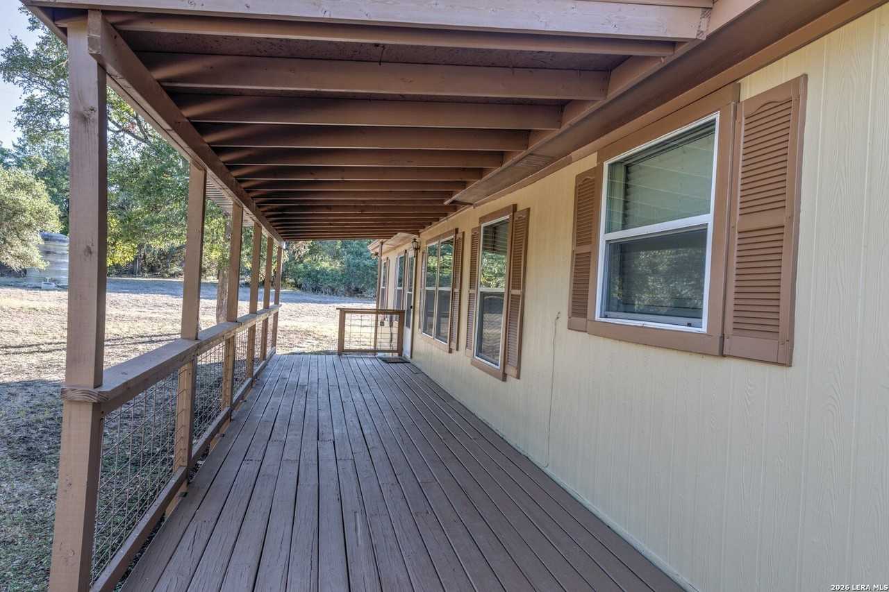 950 Rebecca Springs Rd - Photo 6 of 29