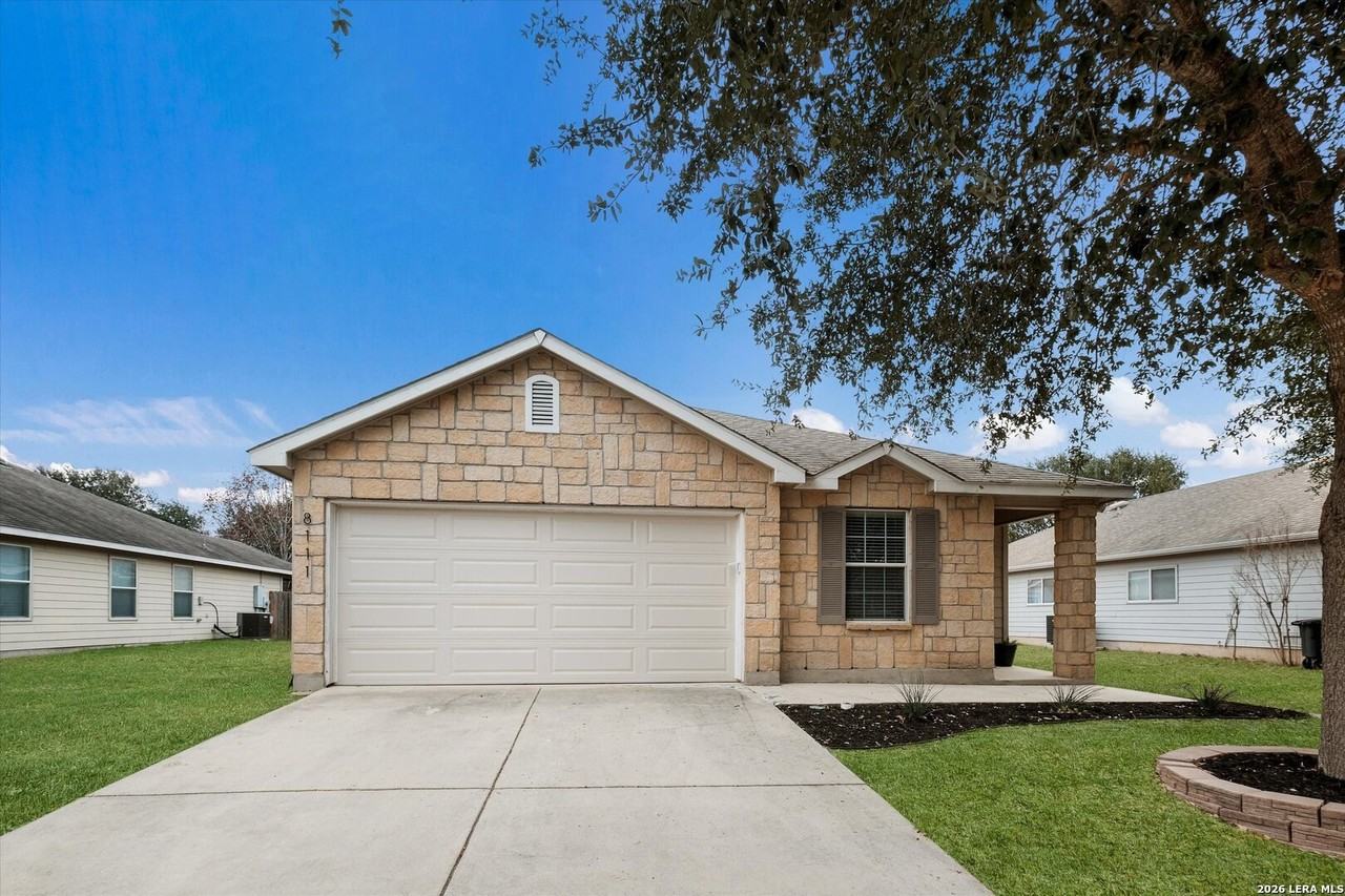 8111 Running Holw - Photo 2 of 25