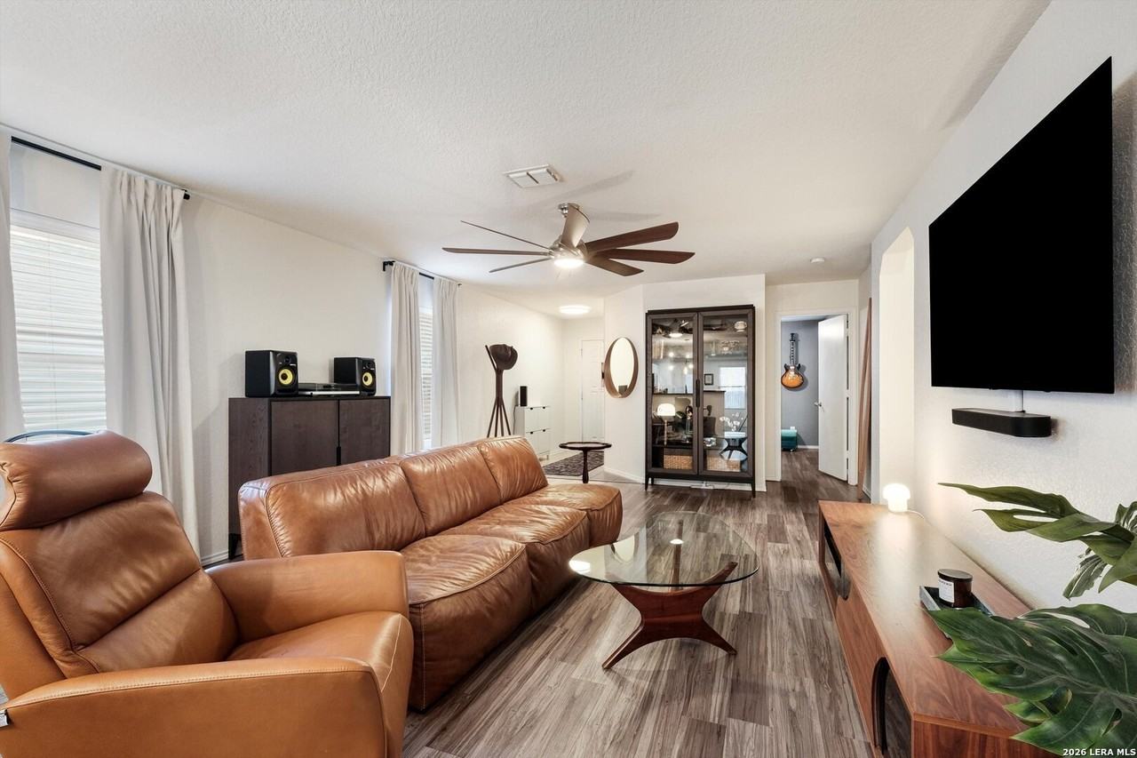 8111 Running Holw - Photo 5 of 25