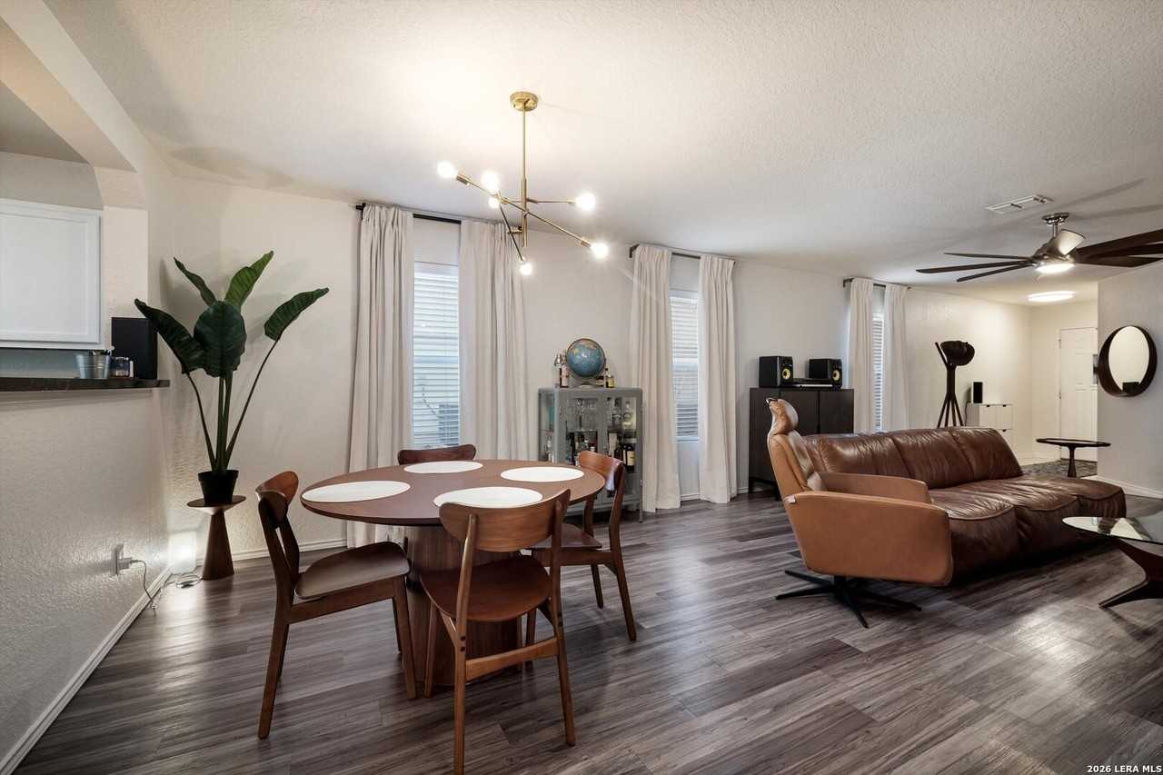 8111 Running Holw - Photo 6 of 25