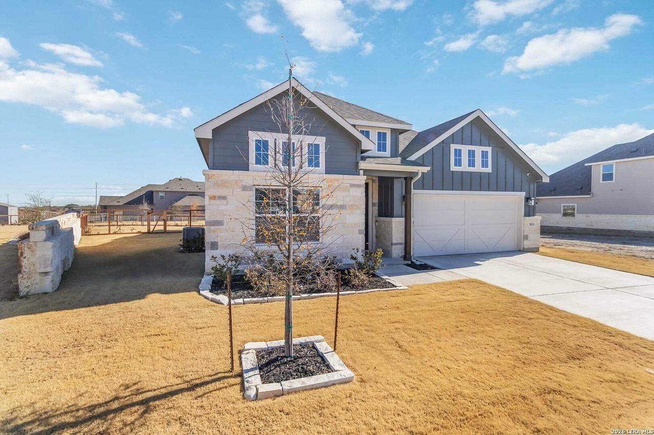 8024 Trail Grant - Photo 2 of 20