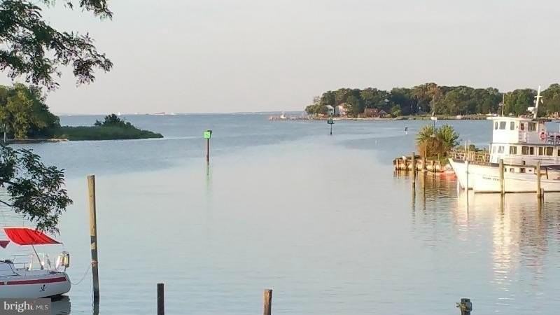 4807 Woods Wharf Rd - Photo 2 of 12