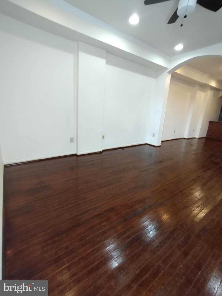 1618 E 28th St - Photo 2 of 8