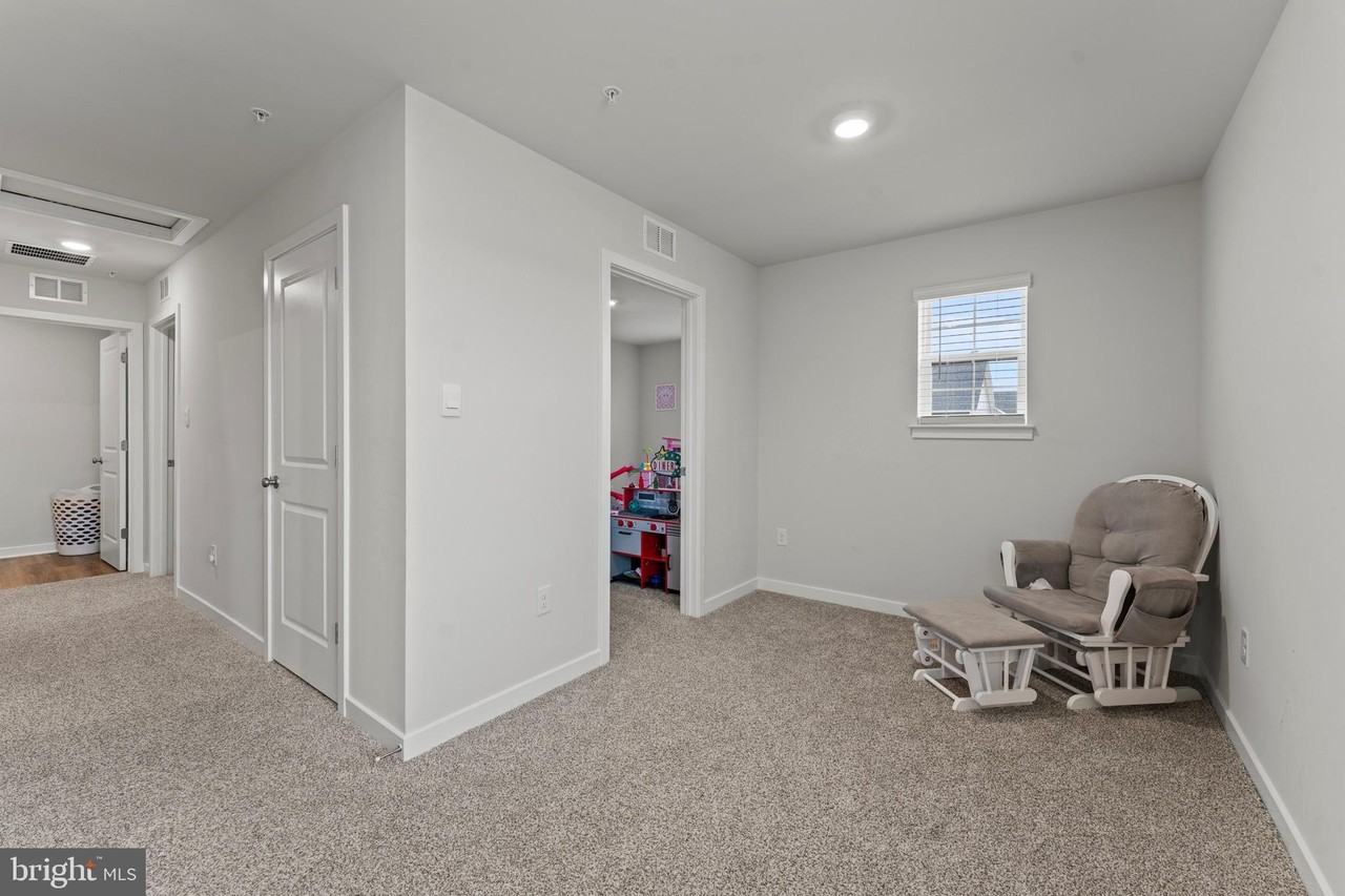 140 Wood Walk Ave - Photo 3 of 28