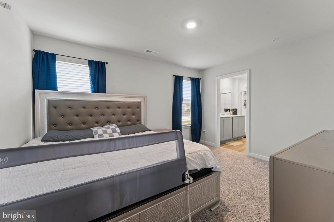 140 Wood Walk Ave - Photo 6 of 28