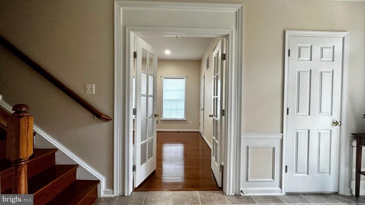 5035 Cool Fountain Ln - Photo 5 of 30