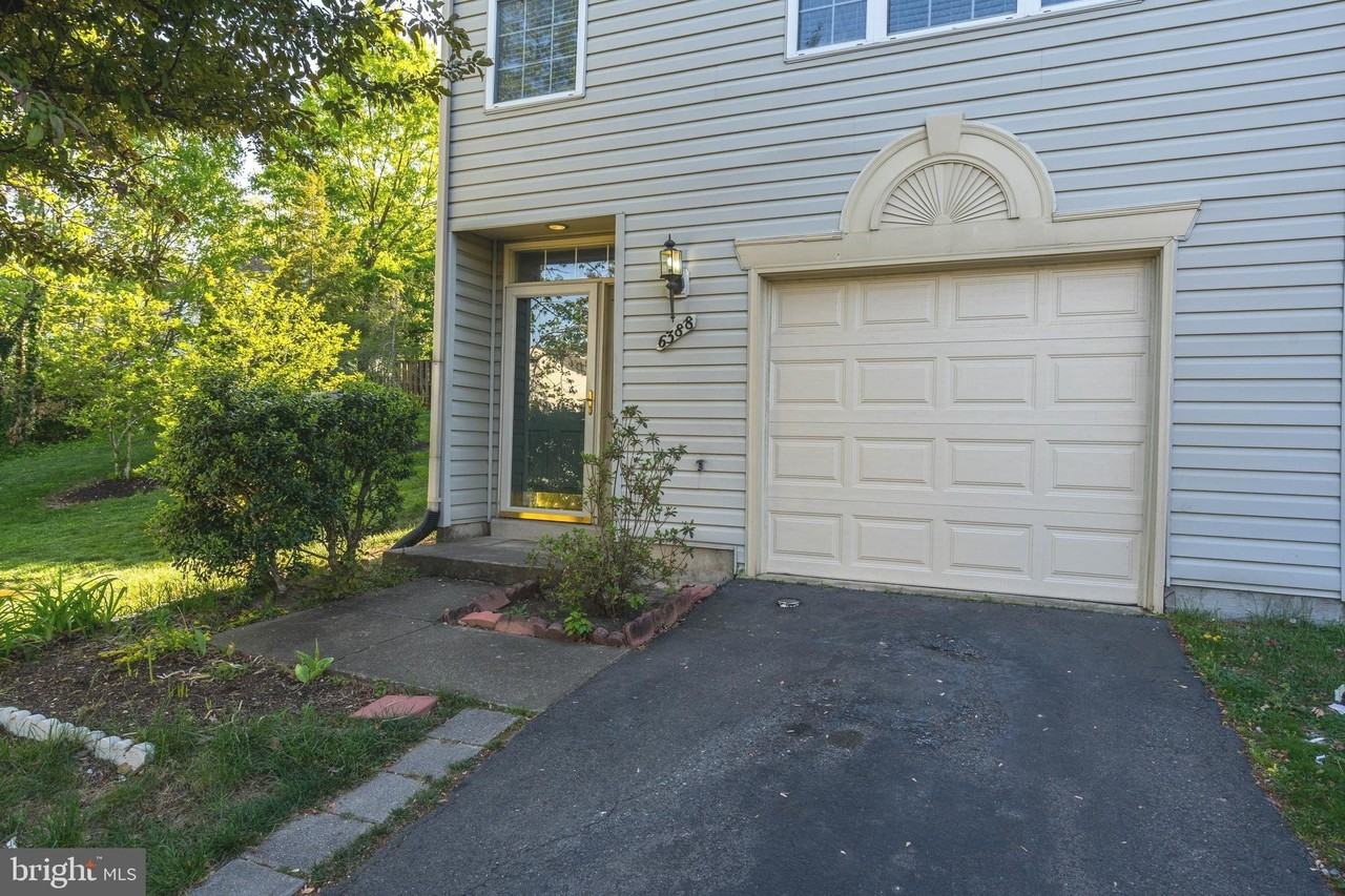 6388 James Harris Way - Photo 2 of 34