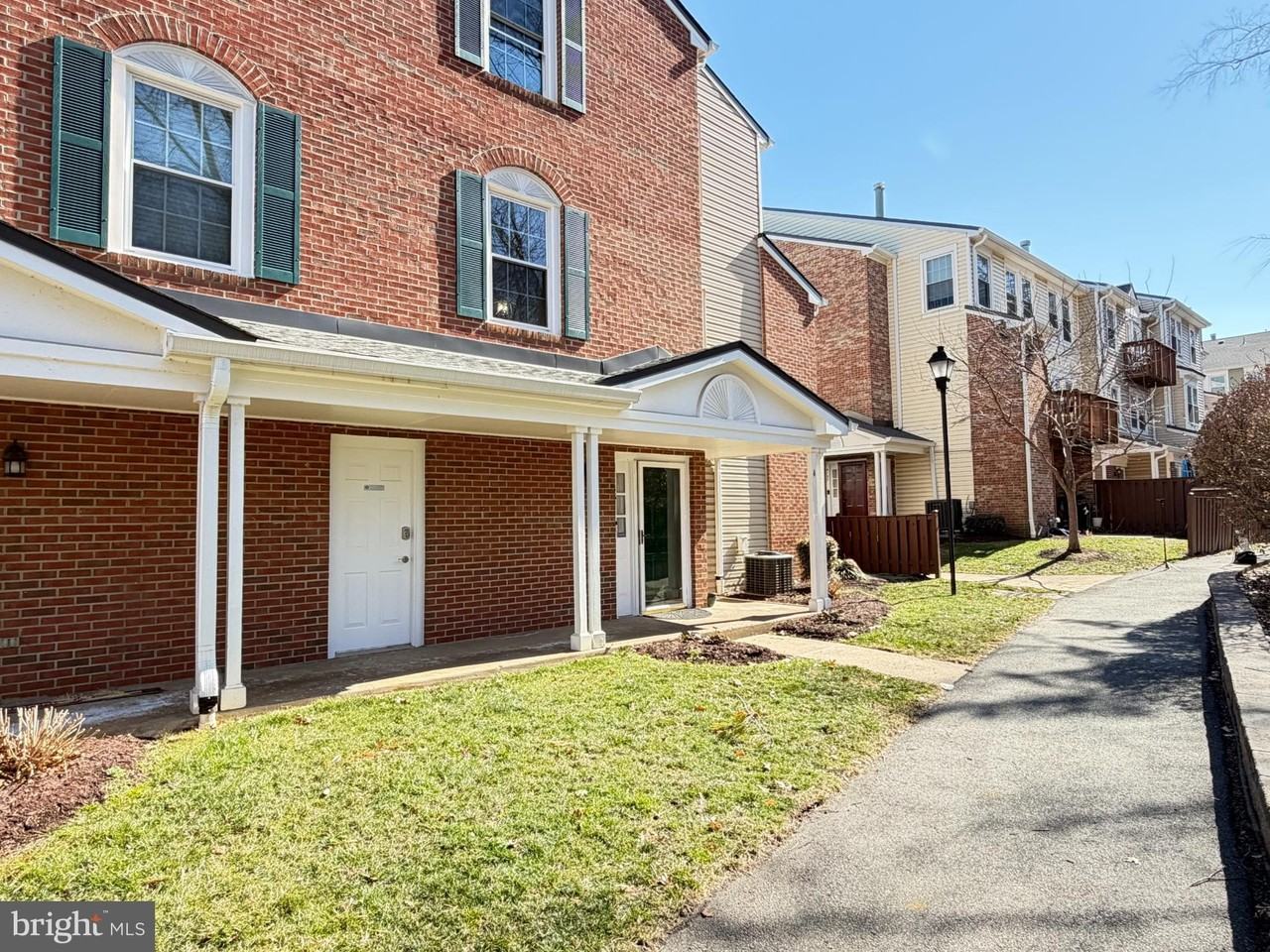 4165 Churchman Way - Photo 4 of 38