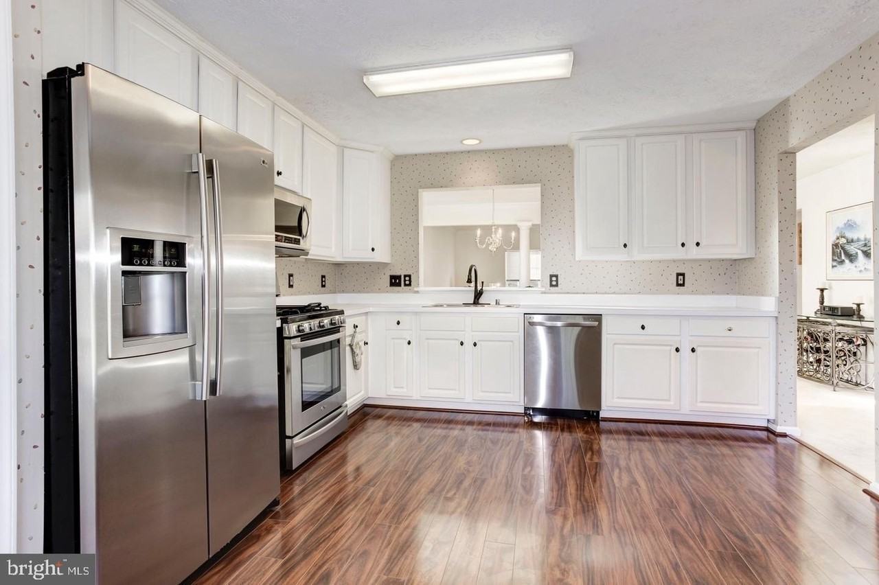 4101 La Mauricie Loop - Photo 3 of 50