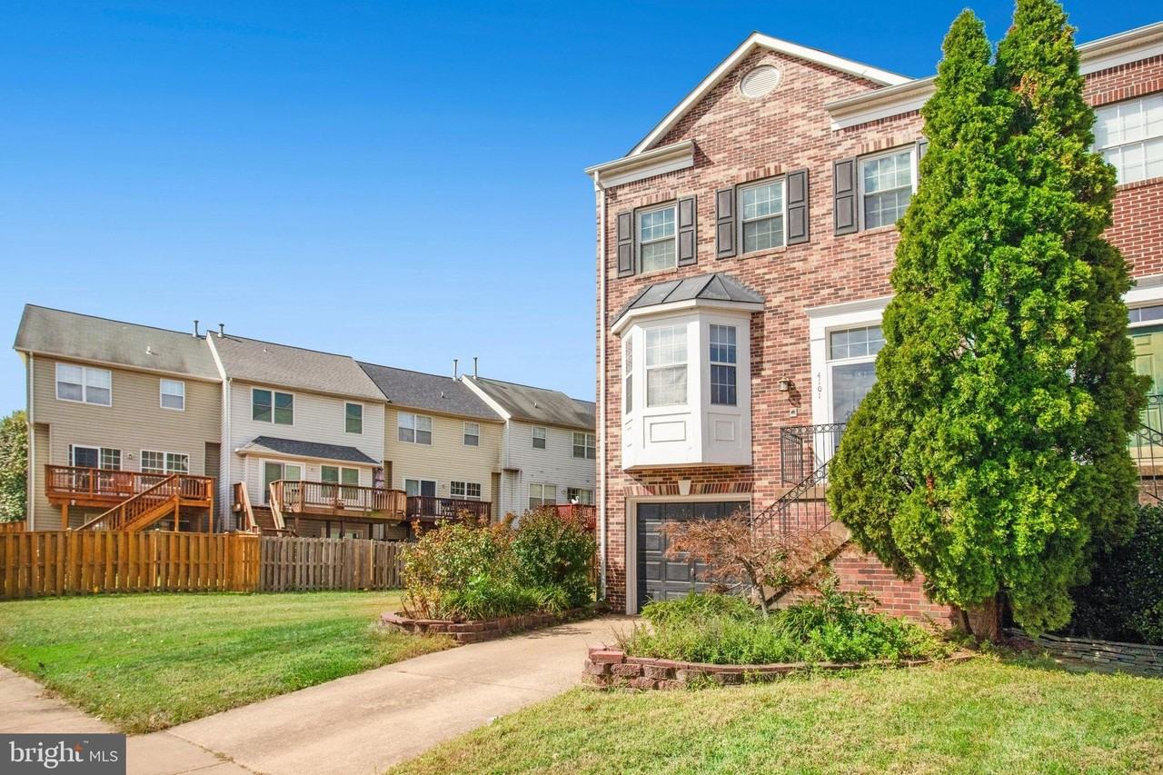 4101 La Mauricie Loop - Photo 6 of 50