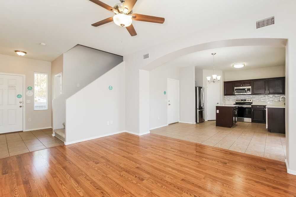 12179 W Yuma St - Photo 6 of 17