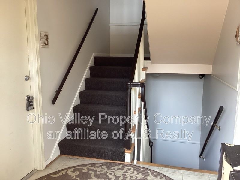 2551 Glenmary Ave - Photo 4 of 12