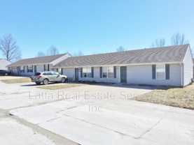 422 S Johnson Dr - Photo 1 of 1