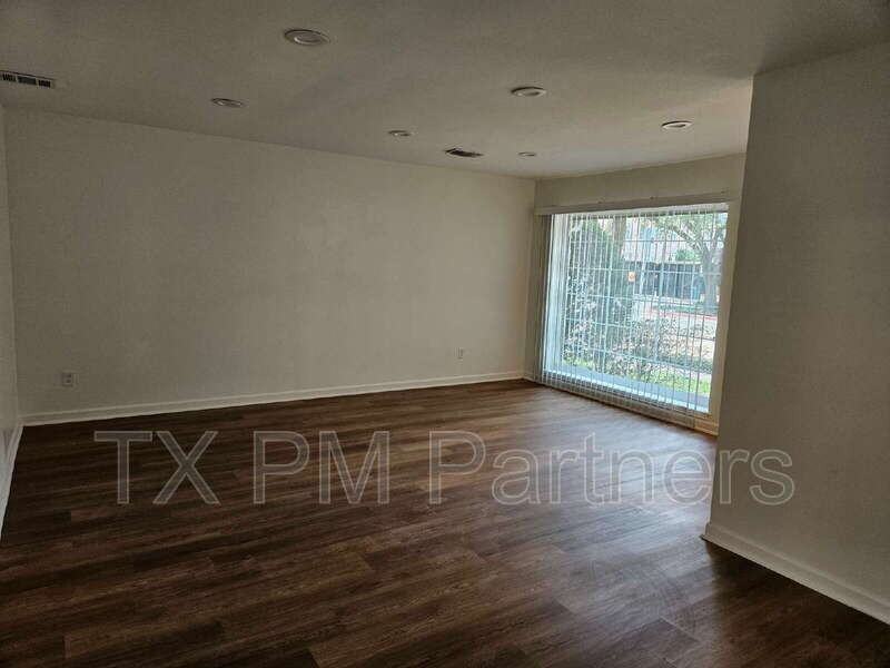 500 N Post Oak Ln - Photo 6 of 25