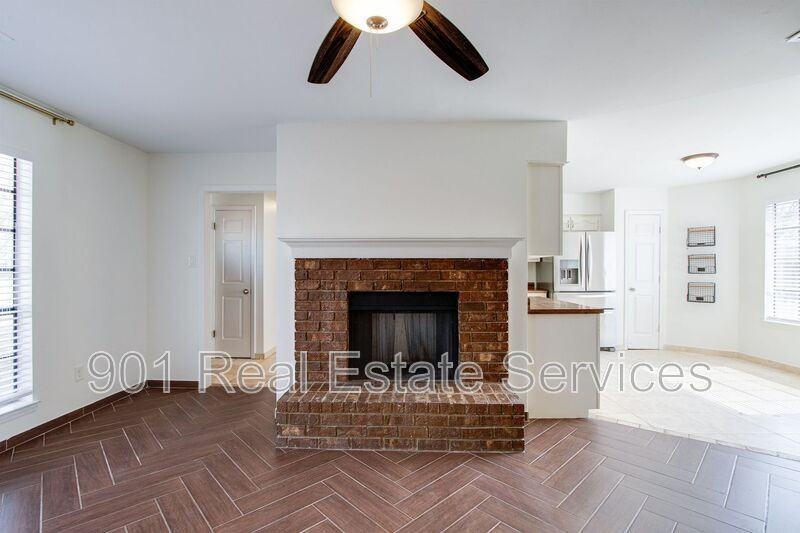 7209 Lamesa Ln - Photo 2 of 18