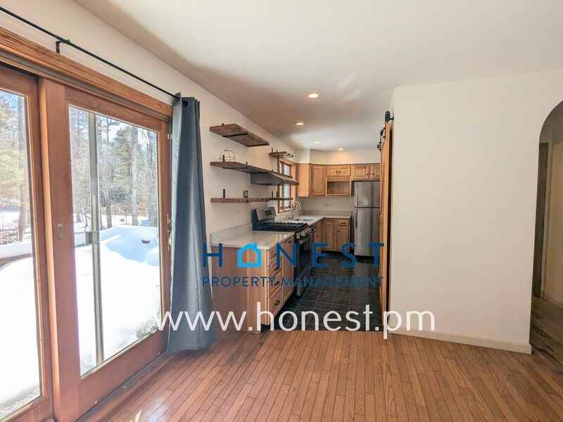 5 Manchester Ln - Photo 3 of 50