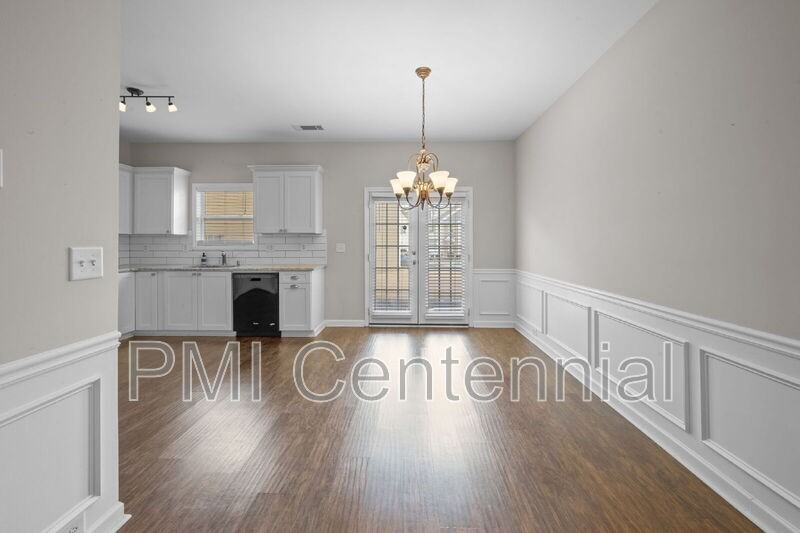 2048 Lakeshore Overlook Cir Nw - Photo 7 of 21