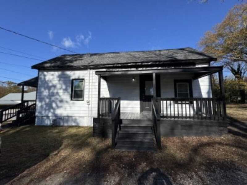 238 Samuel L Johnson Dr - Photo 2 of 13