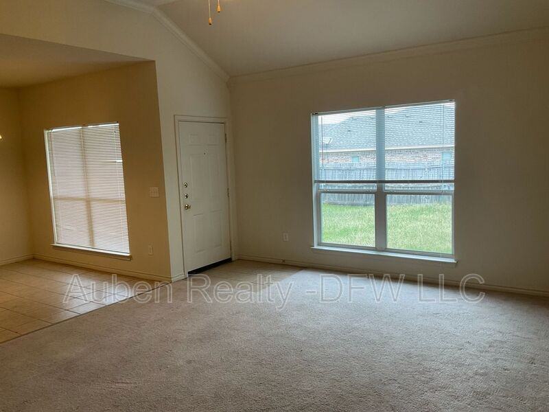 800 Quarter Horse Trl - Photo 6 of 22