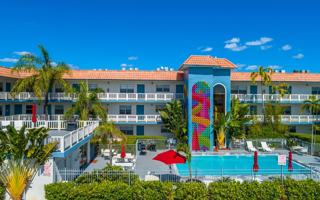 featured image of 1120 Ne 9th Ave