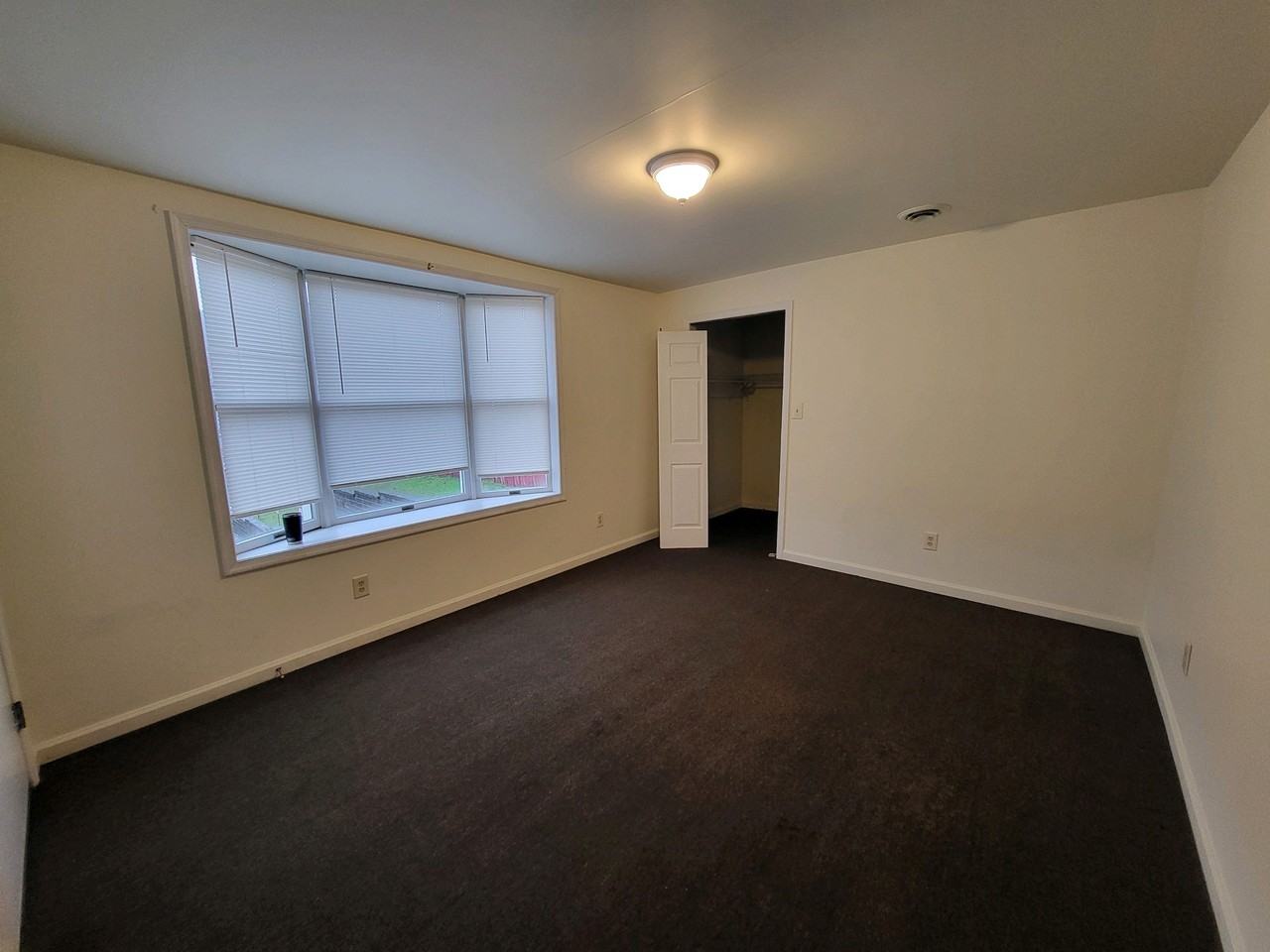 20 South Main Street - Photo 7 of 11