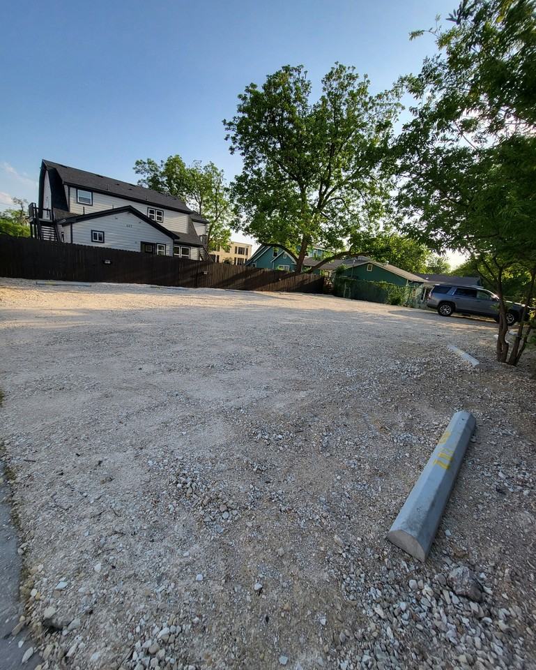 Hammond - Photo 5 of 48