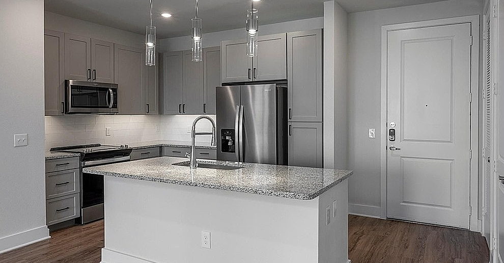 930 Ridgeview Drive #4480.41 - Photo 4 of 9