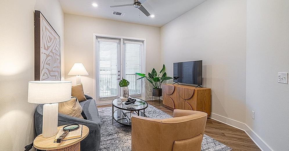 930 Ridgeview Drive #389.14 - Photo 3 of 9