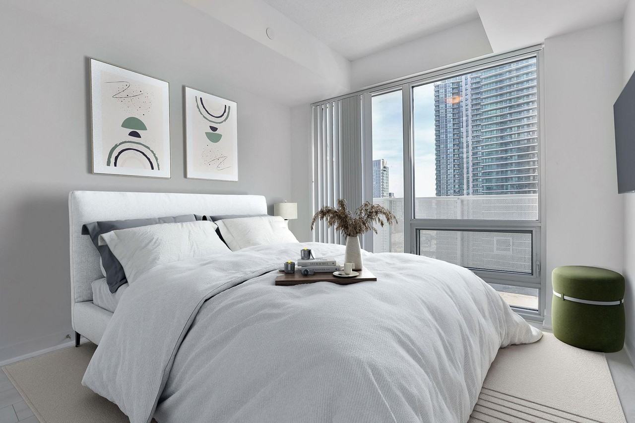 88 Harbour St #2305 - Photo 2 of 29