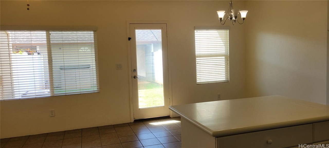 91-2030 Kaioli St - Photo 5 of 20