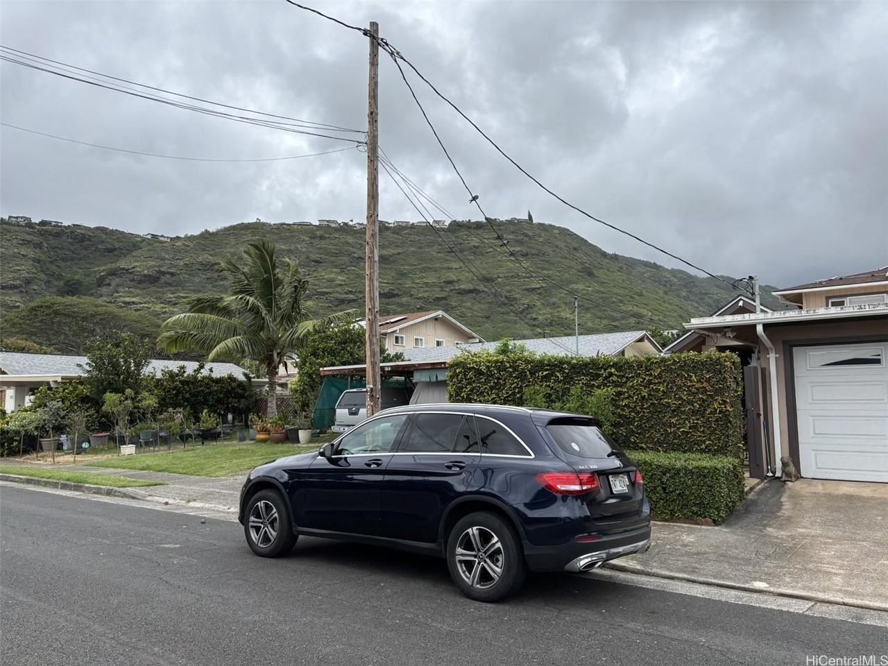 5622 Kanau St - Photo 3 of 12