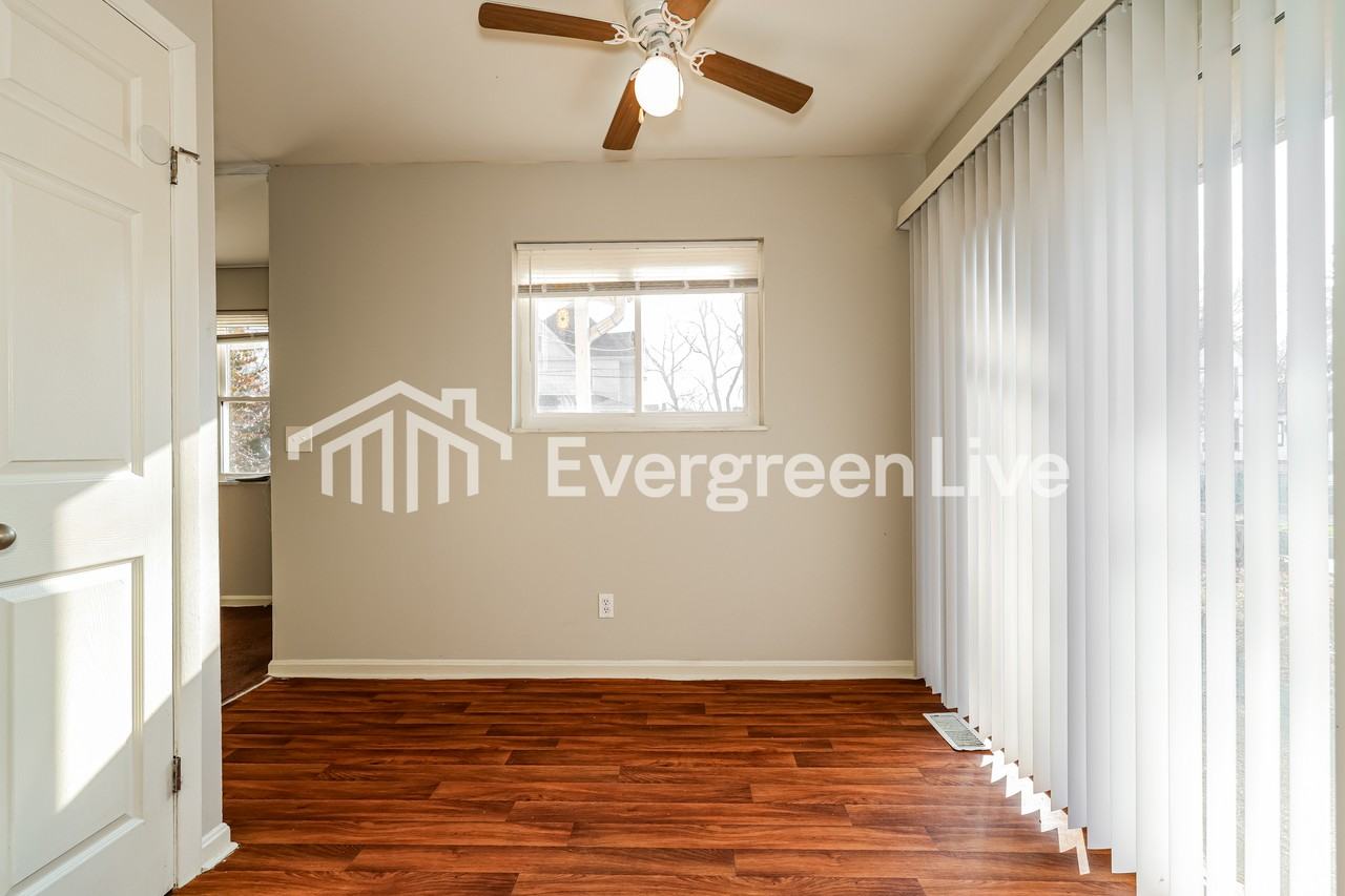 4723 Winona Ter - Photo 6 of 15