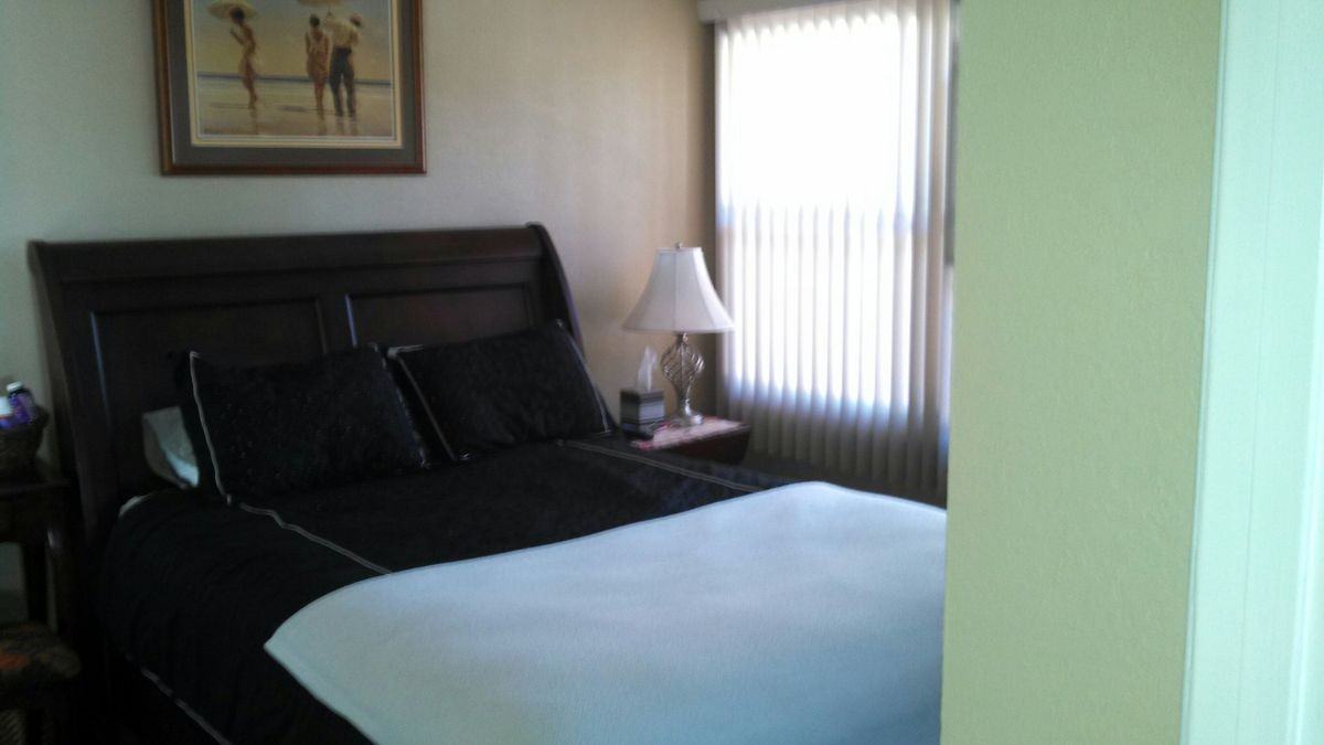 6361 Lake Como Ave - Photo 7 of 13