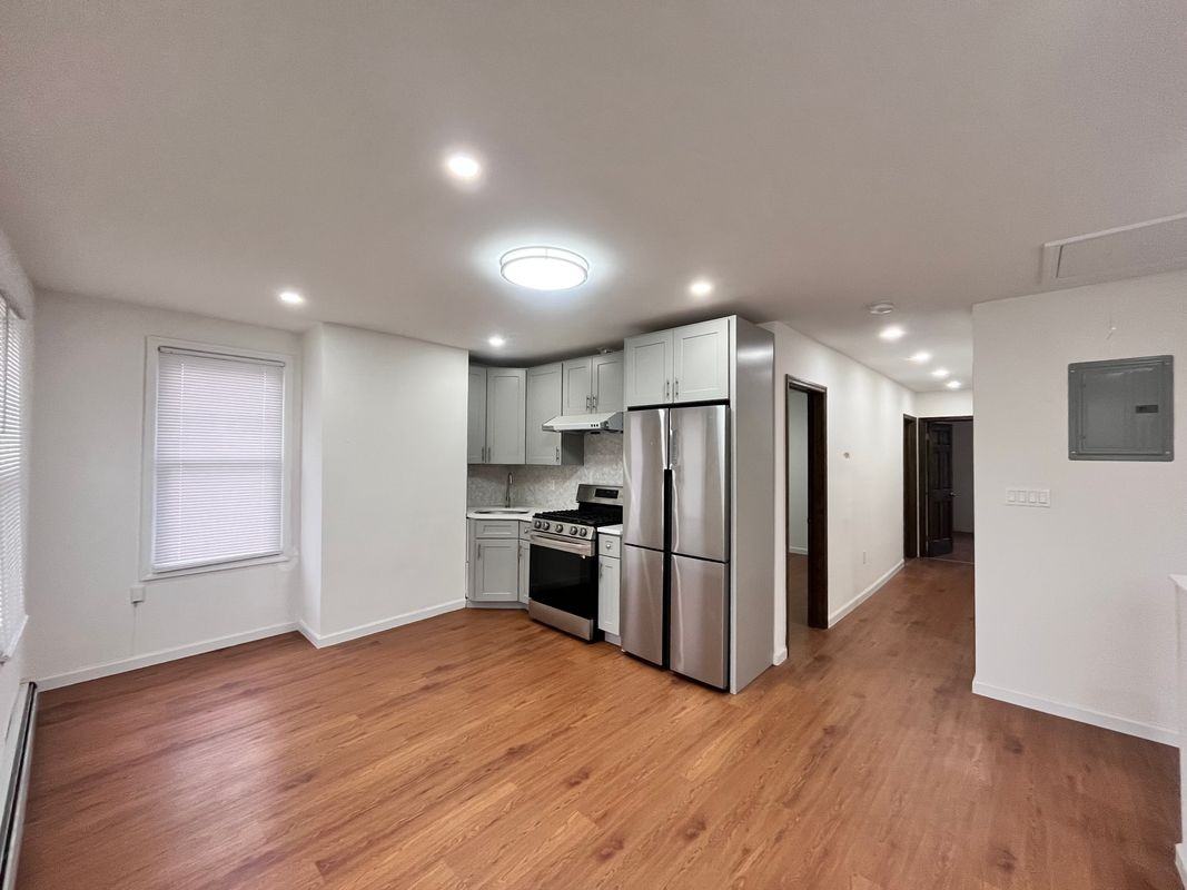 6403 Perry Ave - Photo 4 of 13