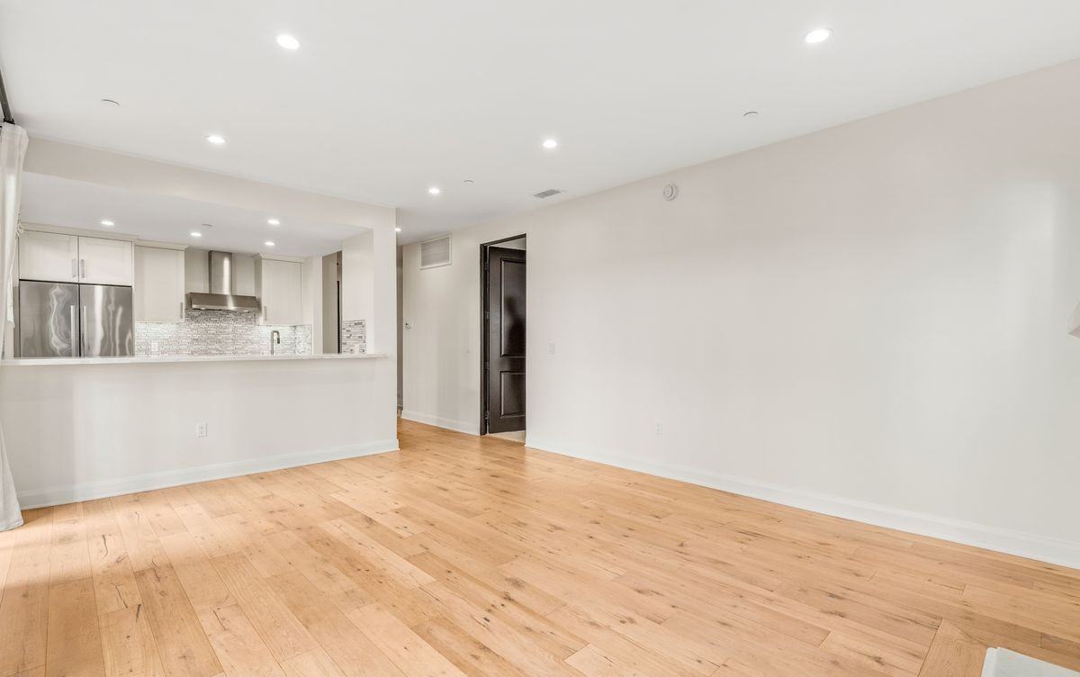 10674 Ashton Ave ##203 - Photo 6 of 28