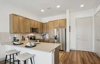 4610 West Spring Creek Parkway - Photo 1 of 1