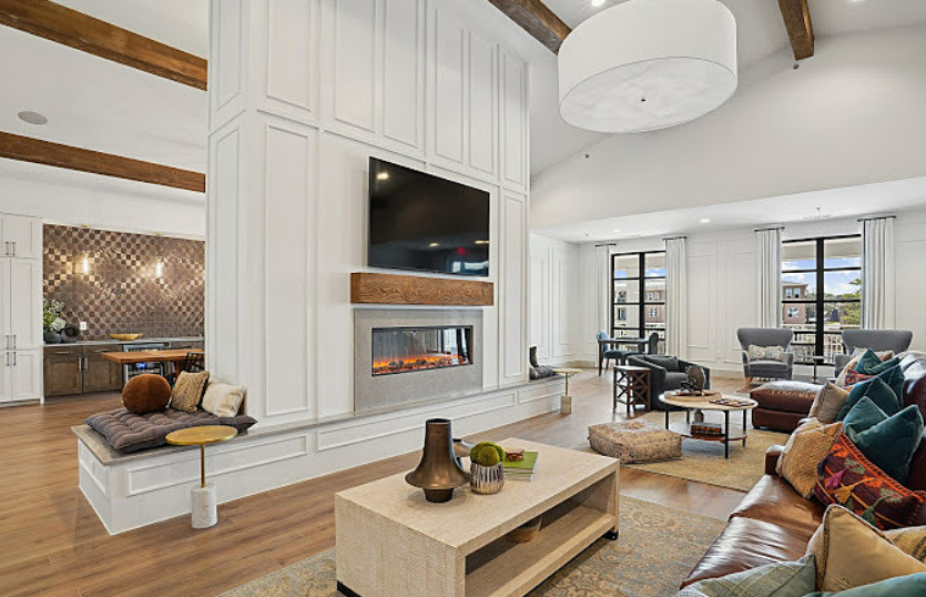 4610 West Spring Creek Parkway