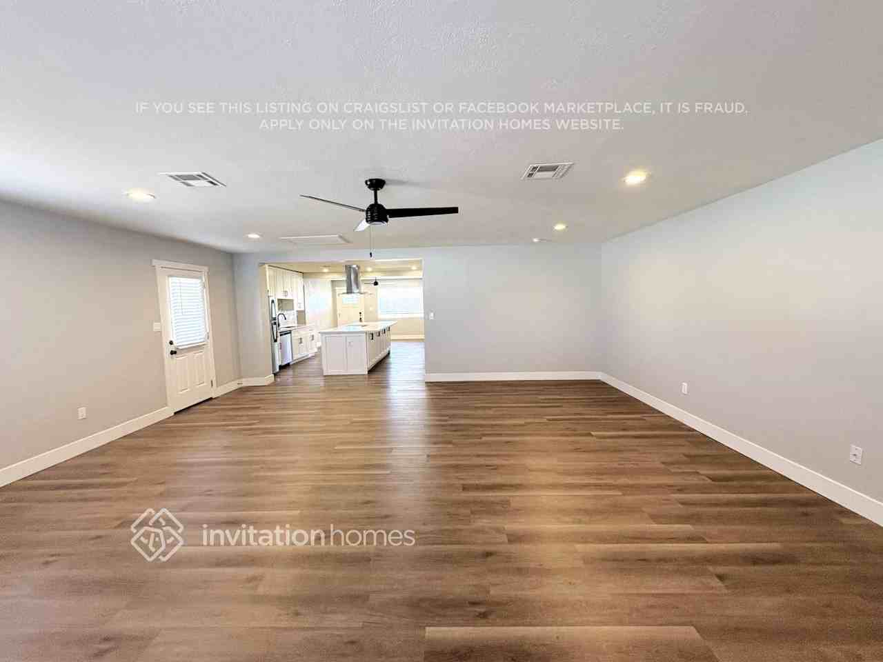 856 E 9th Ave - Photo 5 of 16