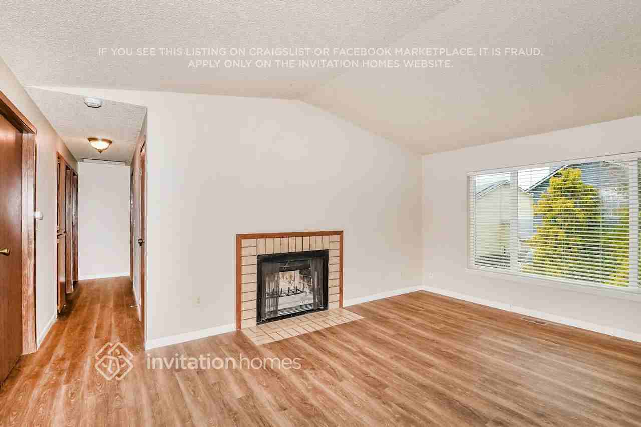 11834 Se 263rd Ct - Photo 4 of 18