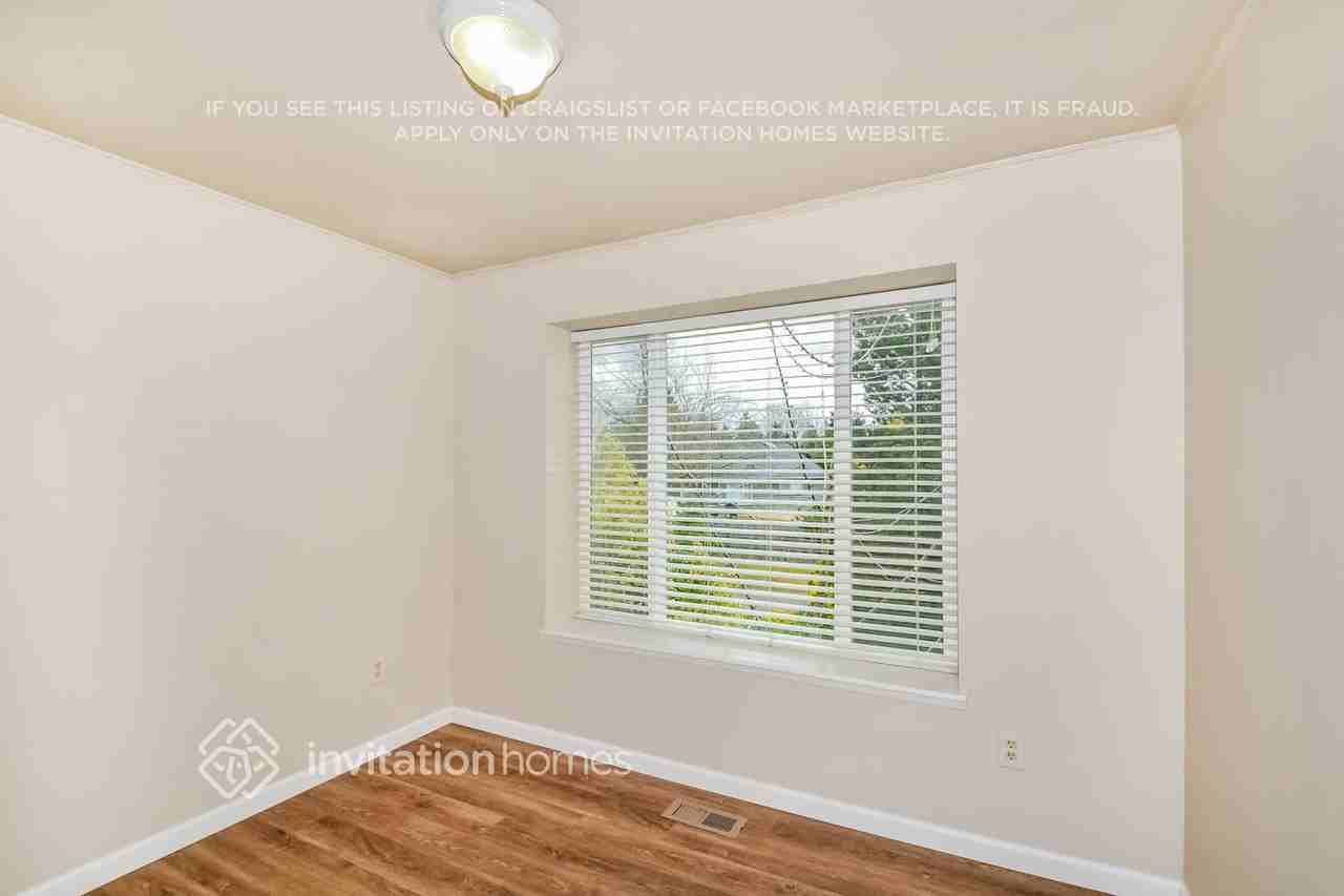 11834 Se 263rd Ct - Photo 6 of 18