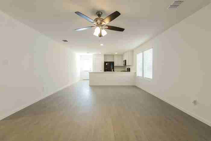 241 Bable Run Dr - Photo 5 of 26