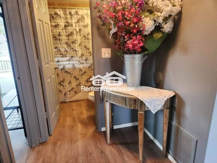 4410 S 173rd St - Photo 5 of 9