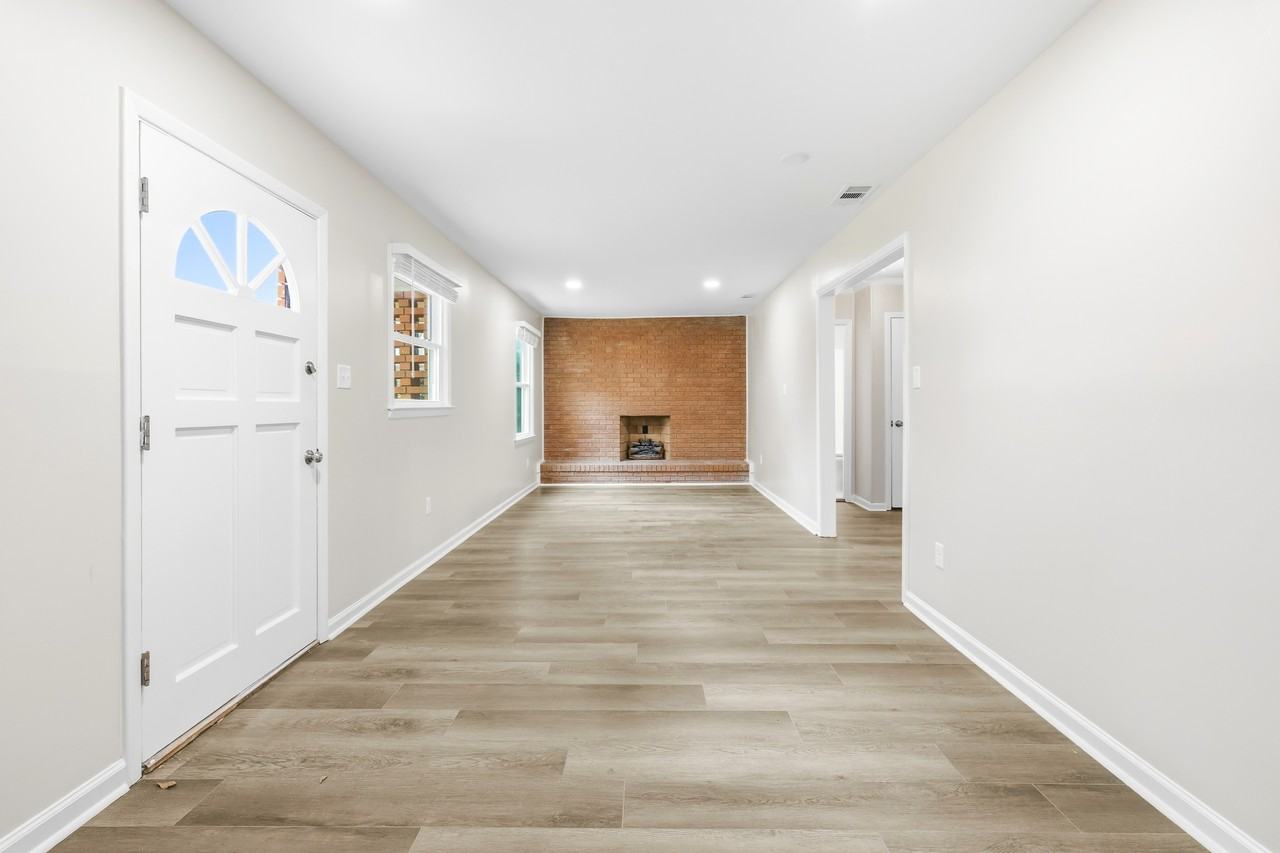 1829 Fitzgerald St #1 - Photo 4 of 35