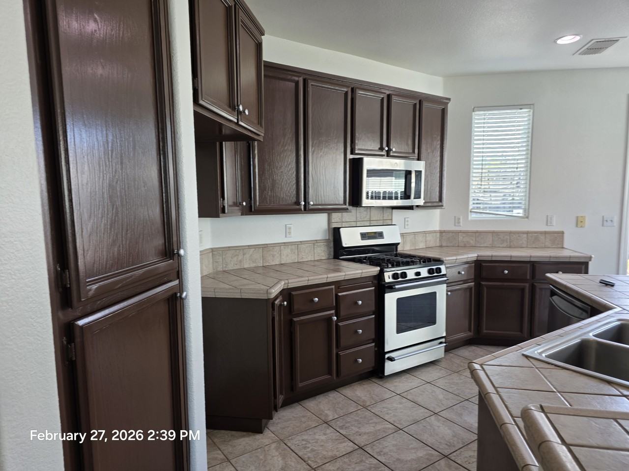 6905 Loheit Way - Photo 6 of 13