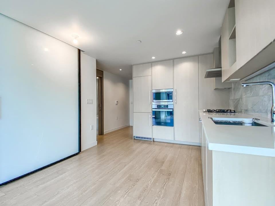 87 Nelson Street #1082 - Photo 6 of 23