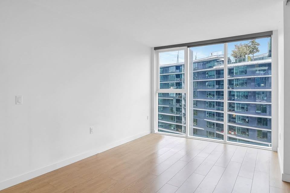 87 Nelson Street #1082 - Photo 2 of 23