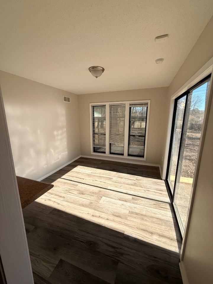 2150 Tramway Pl - Photo 5 of 12