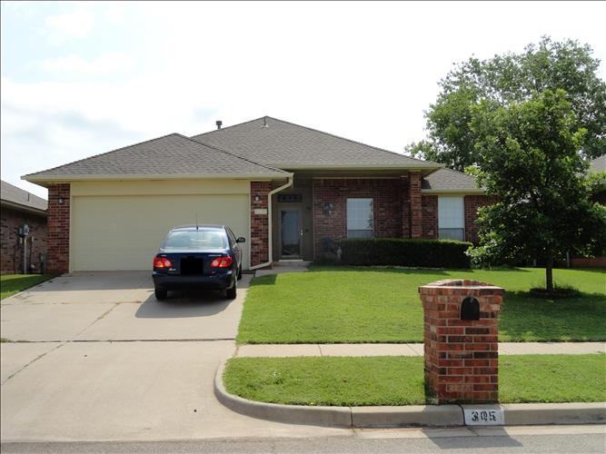 305 Waterfront Dr #NA - Photo 2 of 37