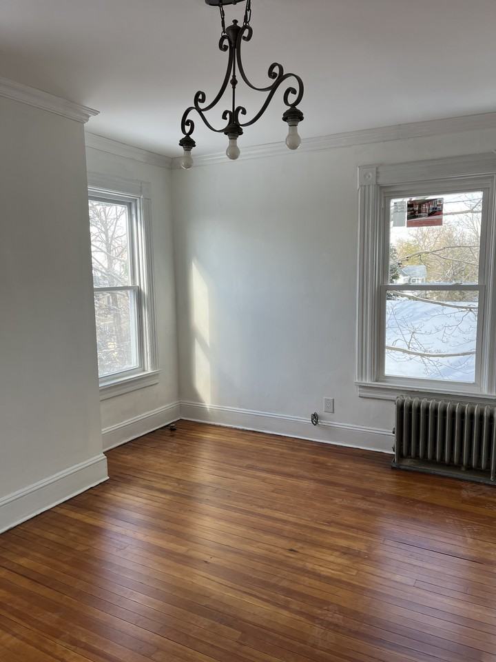 92 Main St #2 - Photo 3 of 11